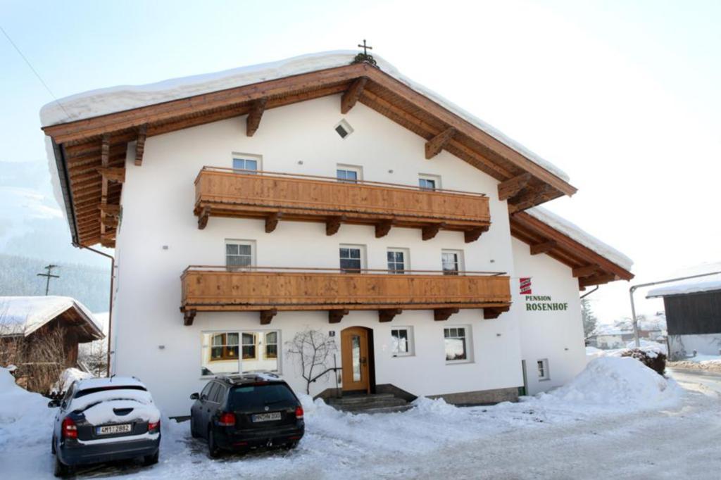 Pension Rosenhof Бриксен-им-Тале Экстерьер фото